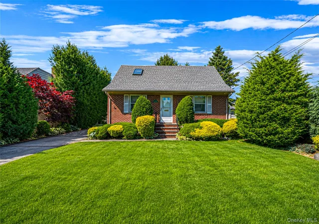 1st image of 572 Benito St, Hempstead, NY 11554 | MLS# 1014609