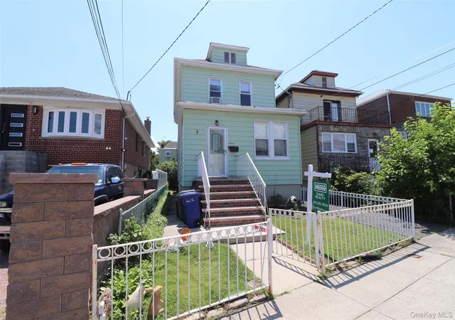 16th image of 3232 Country Club Rd, New York, NY 10465 | MLS# 1014621