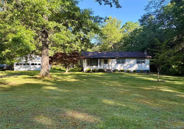 Homes for sale in Lumberland, NY | 1540 Forestburgh Rd, Lumberland, NY 12737 | MLS# 1014630
