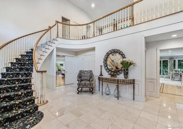 Photo 3 of Sale Pending at 11 Wenwood Dr, Oyster Bay, NY 11545 | MLS# 1014653 | Listing updated on 2026-07-30