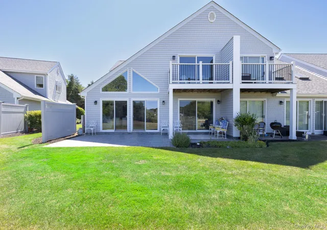 Photo 3 of Condo for sale at 4004 The Fairway, Riverhead, NY 11933 | MLS# 1014667 | Listing updated on 2026-08-01