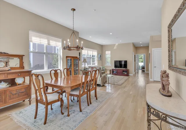 4th image of 35 Winter Pl, East Northport, NY 11731 | MLS# 1014699