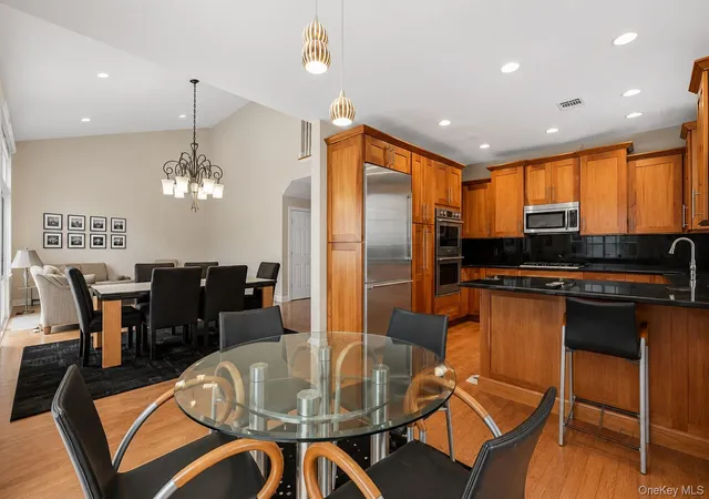 4th image of 283 Altessa Blvd, Huntington, NY 11747 | MLS# 1014718
