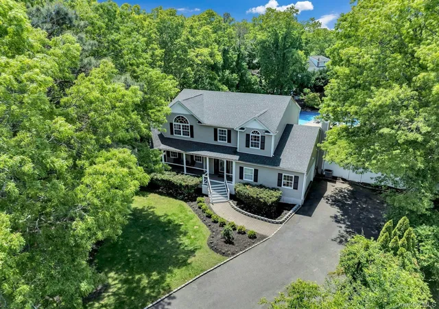 3rd image of 52 Elmhurst Ave, Medford, NY 11763 | MLS# 1014732
