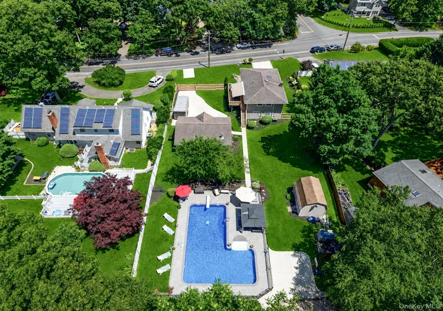 2nd image of 34 Leeds Blvd, Farmingville, NY 11738 | MLS# 1014750