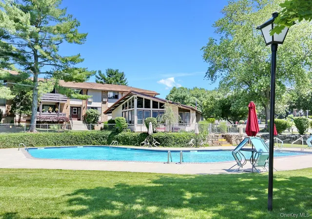 Homes for sale in Clarkstown, NY | 174 Sierra Vista Ln, Clarkstown, NY 10989 | MLS# 1014756