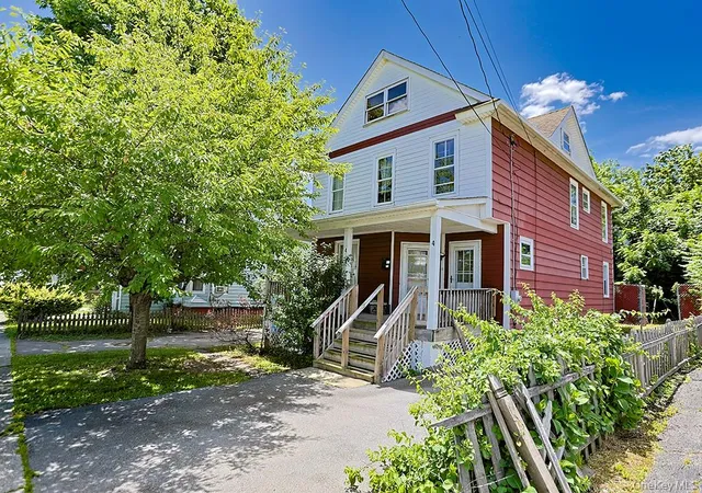 Homes for sale in Middletown, NY | 4 Lincoln St, Middletown, NY 10940 | MLS# 1014764