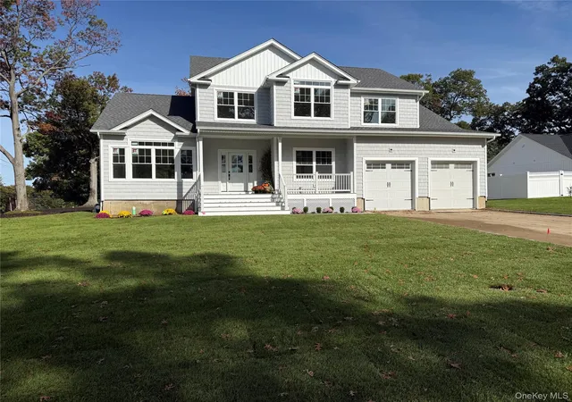 Photo 2 of Single family home for sale at 1 Lotto Ct, Brookhaven, NY 11755 | MLS# 1014775 | Listing updated on 2026-10-25