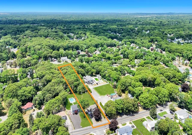 Homes for sale in Brookhaven, NY | 358 Holbrook Rd, Brookhaven, NY 11779 | MLS# 1014790