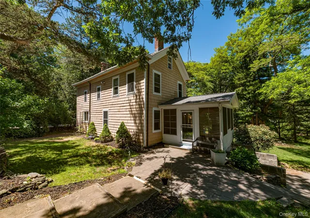 Homes for sale in Southampton, NY | 38 Pleasure Dr, Southampton, NY 11901 | MLS# 1014808