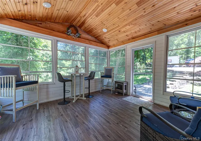 3rd image of 38 Pleasure Dr, Riverhead, NY 11901 | MLS# 1014808