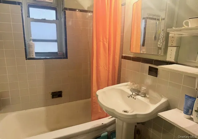 4th image of Southridge Cooperative, New York, NY 11355