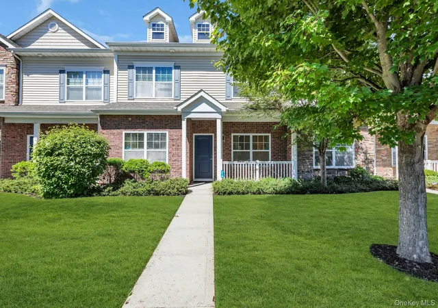2nd image of 111 Millie Ct, Brookhaven, NY 11772 | MLS# 1014860