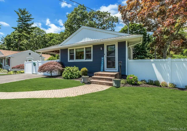 2nd image of 360 Mcconnell Ave, Bayport, NY 11705 | MLS# 1014869