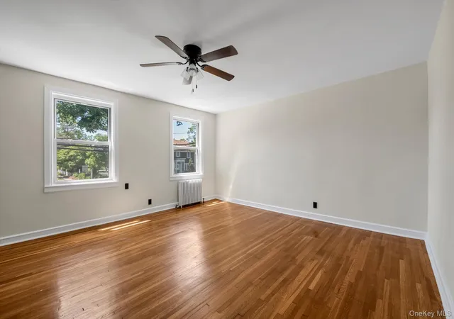 Homes for sale in North Hempstead, NY | 9 Edwards #1-F, North Hempstead, NY 11577 | MLS# 1014923