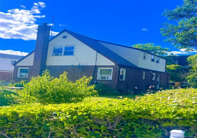 Photo 3 of House for sale at 20020 42nd Avenue, Bayside, NY 11361 | MLS# 1014936 | Listing updated on 2026-06-24