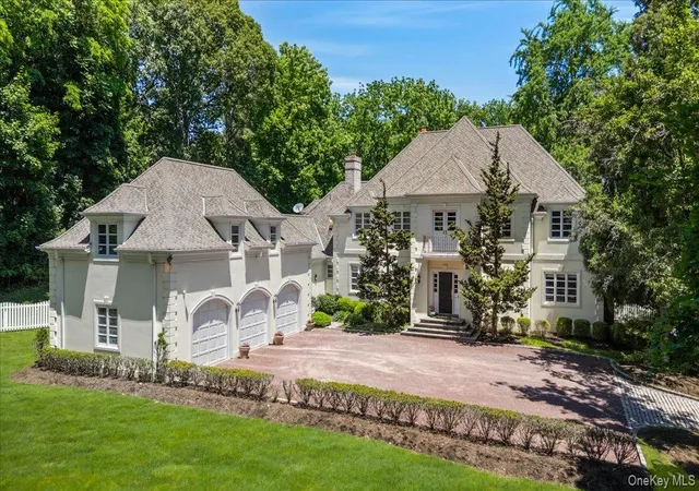 1st image of 11 Oak Hill Rd, Huntington, NY 11743 | MLS# 1014942