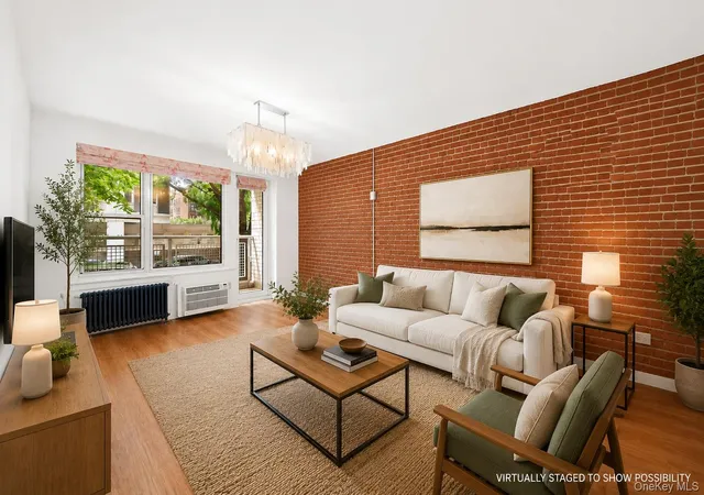 Homes for sale in New York, NY | 131 W 85th Street #1E, New York, NY 10024 | MLS# 1014949