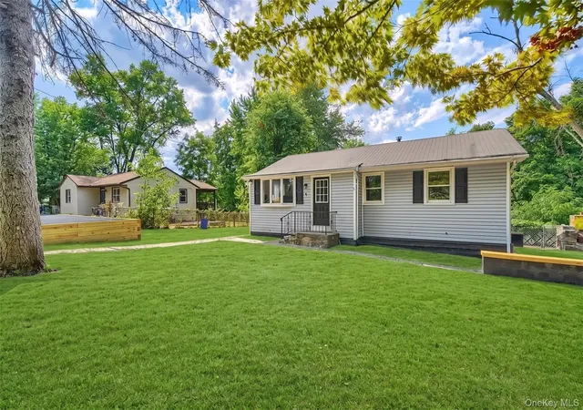 Homes for sale in Blooming Grove, NY | 4 Revere Rd, Blooming Grove, NY 10950 | MLS# 1014950