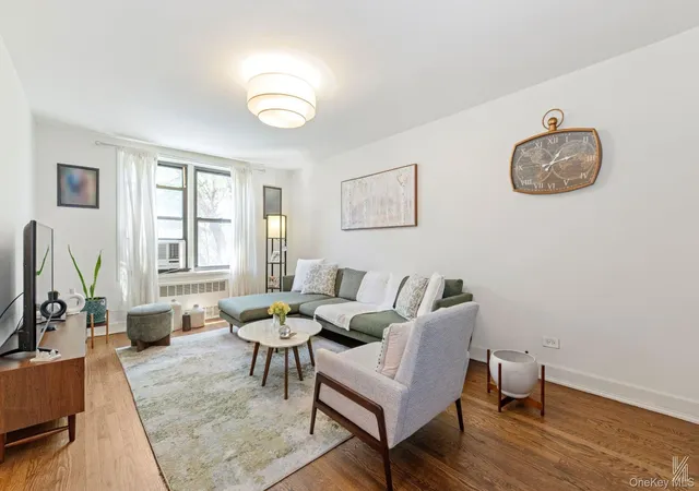 2nd image of 33 45 94th St #4H, Jackson Heights, NY 11372 | MLS# 1014973