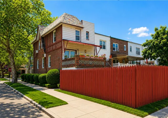 Photo 4 of Single family home for sale at 3026 Ave T, New York, NY 11229 | MLS# 1014983 | Listing updated on 2026-07-24