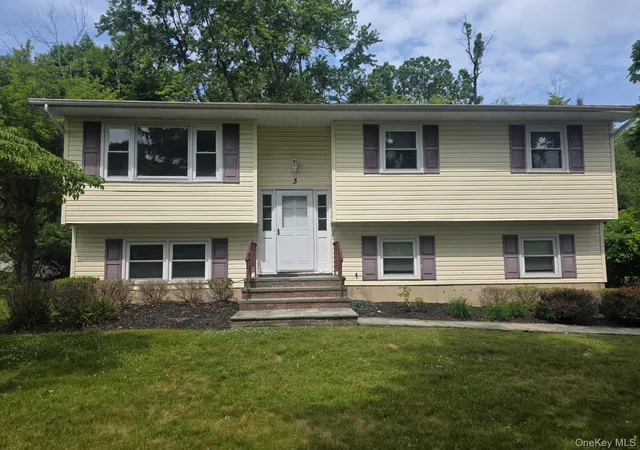 1st image of 3 Amherst Rd, New City, NY 10956 | MLS# 1015010