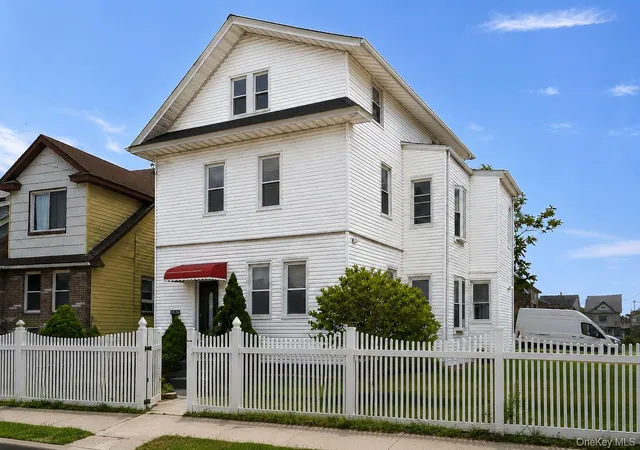 1st image of 21704 135th Ave, Springfield Gardens, NY 11413 | MLS# 1015025