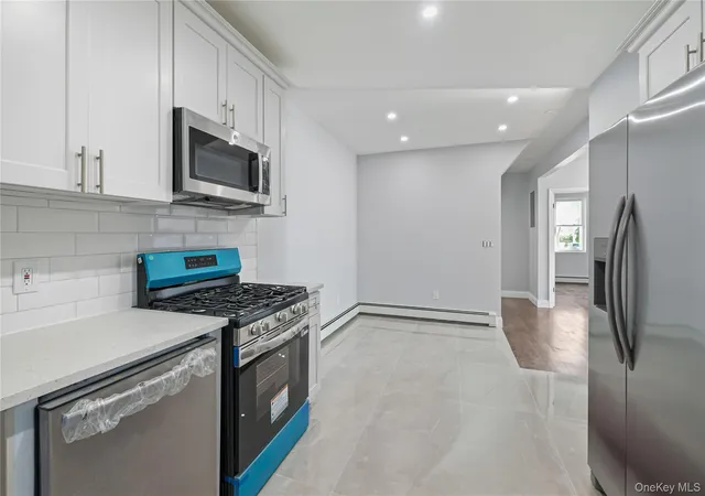 3rd image of 21704 135Th Ave, Springfield Gardens, NY 11413 | MLS# 1015025
