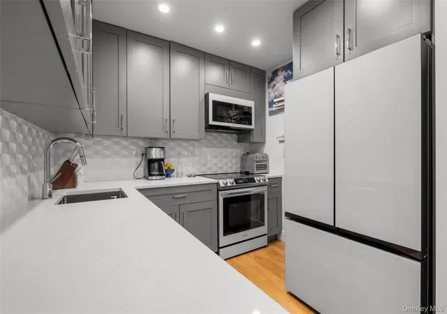 Homes for sale in White Plains, NY | 20 Old Mamaroneck Rd #7G, White Plains, NY 10605 | MLS# 1015063