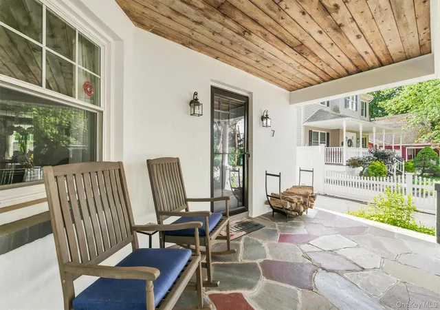 Photo 3 of Sale Pending at 7 Brook Pl, Ossining, NY 10562 | MLS# 1015069 | Listing updated on 2026-09-13