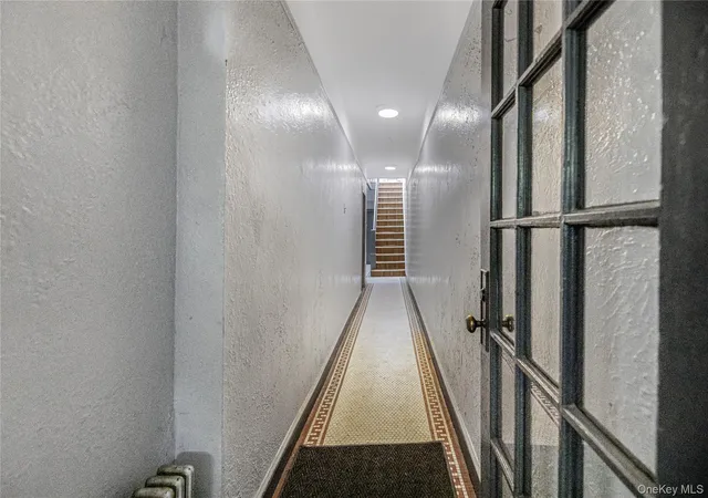 4th image of 721 E 242Nd St, New York, NY 10470 | MLS# 1015109