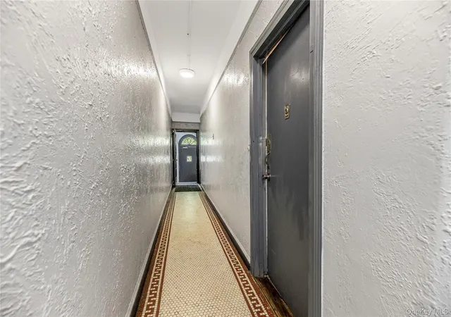5th image of 721 E 242Nd St, New York, NY 10470 | MLS# 1015109