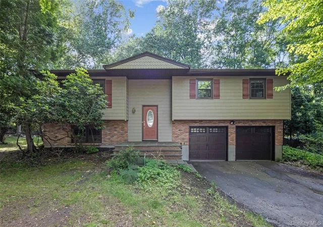 4th image of 9 Adams Ln, Airmont, NY 10901 | MLS# 1015151