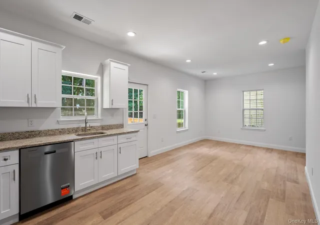 4th image of 7 Lafayette St, Montgomery, NY 12586 | MLS# 1015152