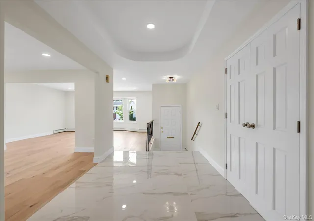 Homes for sale in North Hempstead, NY | 19 Carriage Rd, North Hempstead, NY 11576 | MLS# 1015154