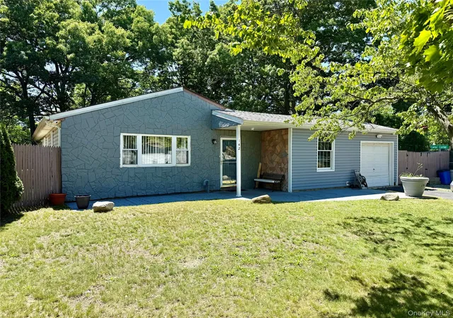 1st image of 142 Palmer St, Islip, NY 11717 | MLS# 1015160