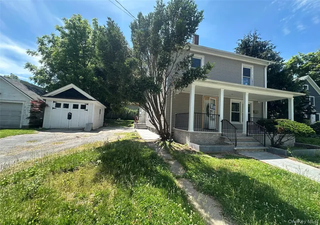 2nd image of 423 Hinman Pl, Mamaroneck, NY 10543 | MLS# 1015175