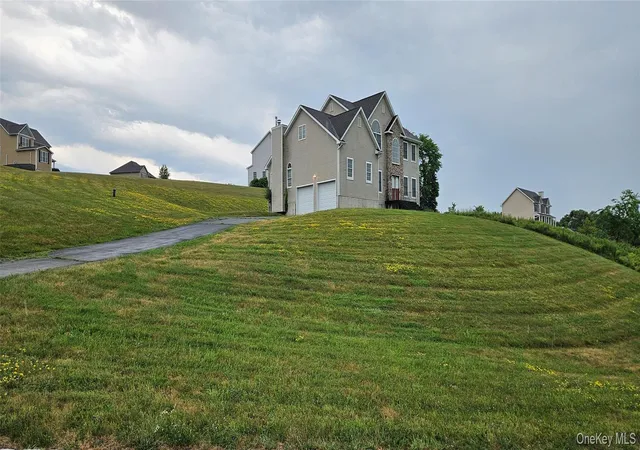 34th image of 14 Trotter Ln, New Windsor, NY 12575 | MLS# 1015197