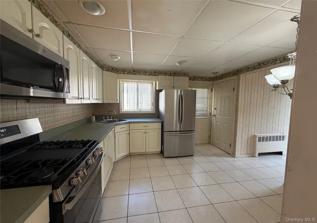 5th image of 1799 Stone Ave, Hempstead, NY 11554 | MLS# 1015210