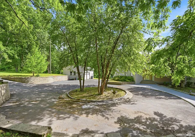 Homes for sale in Warwick (), NY | 151 Bellvale Lakes Rd, Warwick (), NY 10990 | MLS# 1015219