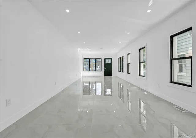 Photo 3 of Single family home for sale at 1050 E 31st Street, New York, NY 11210 | MLS# 1015226 | Listing updated on 2026-09-04