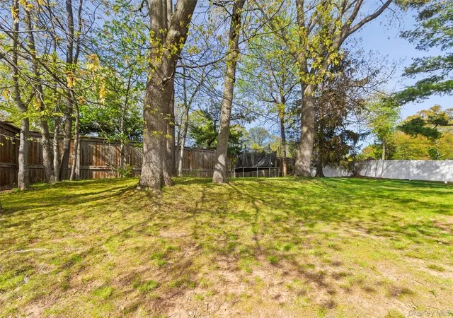 34th image of 2 Larch Ct, West Nyack, NY 10994 | MLS# 1015230
