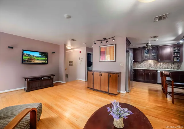 5th image of 26 Klint Ct, Nanuet, NY 10954 | MLS# 1015231