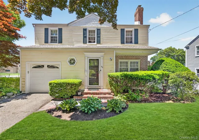 Photo 1 of Sale Pending at 319 Church St, White Plains, NY 10603 | MLS# 1015241 | Listing updated on 2026-07-07