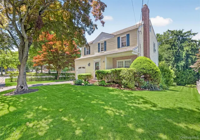 Photo 3 of Sale Pending at 319 Church St, White Plains, NY 10603 | MLS# 1015241 | Listing updated on 2026-07-07