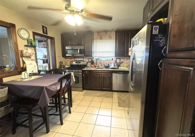 3rd image of 981 Mckinley St, Hempstead, NY 11510 | MLS# 1015242