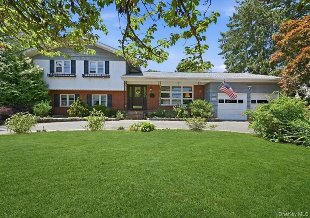 2nd image of 40 Bayview Ave, Amityville, NY 11701 | MLS# 1015262