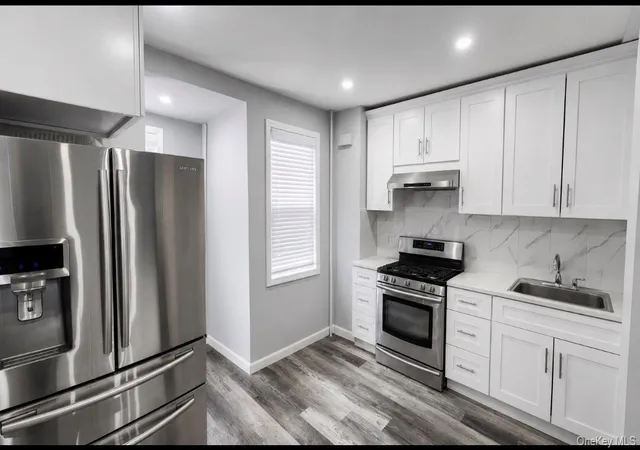 Listing Photo 5 - Condo for sale in building located at 62-20 80th Rd, New York, NY 11385