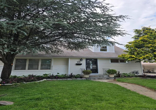 Homes for sale in Hempstead, NY | 23 Harriman Ave, Hempstead, NY 11550 | MLS# 1015316