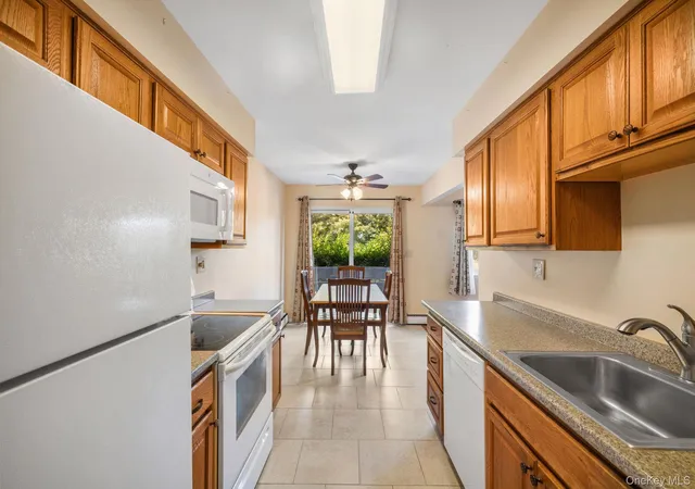 Homes for sale in Clarkstown, NY | 76 Sierra Vista Ln, Clarkstown, NY 10989 | MLS# 1015324